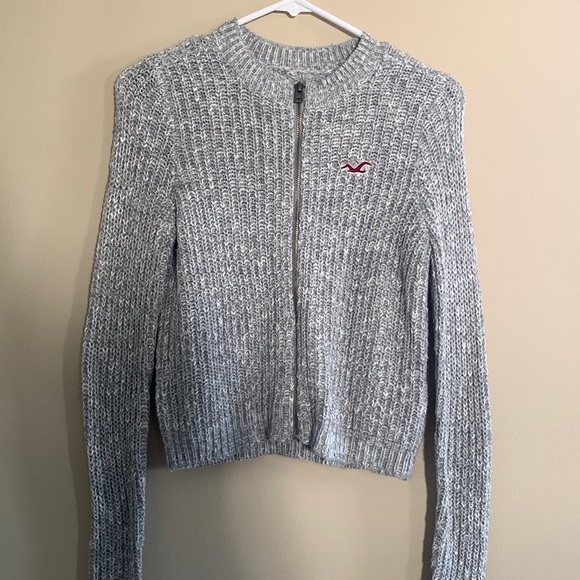 Hollister Sweaters - Hollister zip up sweater
